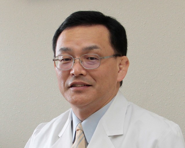 センター長 鈴木 幹男